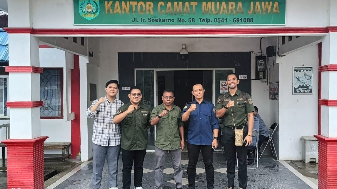 TENAGA TEKNIS OPD KECAMATAN MUARA JAWA RESMI DISERAHTERIMAKAN SEBAGAI PERPANJANGAN TANGAN DISKOMINFO KUKAR 2 Serah Terima 2 edited 2