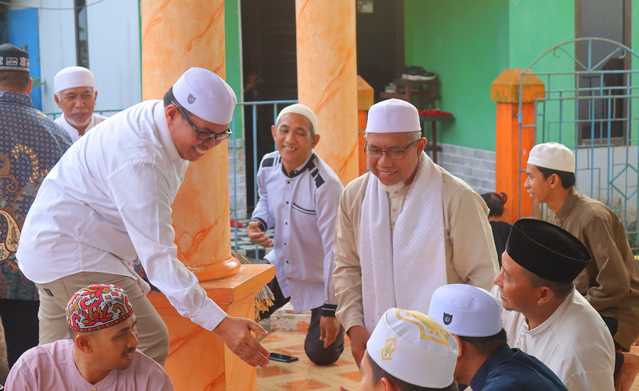 SAFARI RAMADHAN 1446 H JILID 2 DI KELURAHAN TAMA POLE : PERKUAT SILATURAHMI, SAMPAIKAN ASPIRASI WARGA 2 IMG 0155