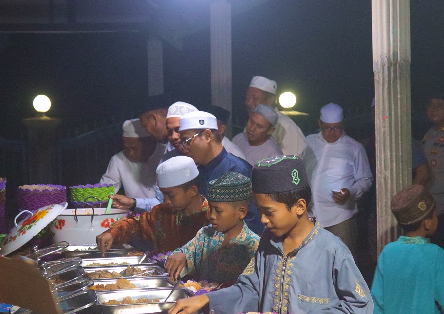 SAFARI RAMADHAN 1446 H JILID 2 DI KELURAHAN TAMA POLE : PERKUAT SILATURAHMI, SAMPAIKAN ASPIRASI WARGA 9 IMG 0240
