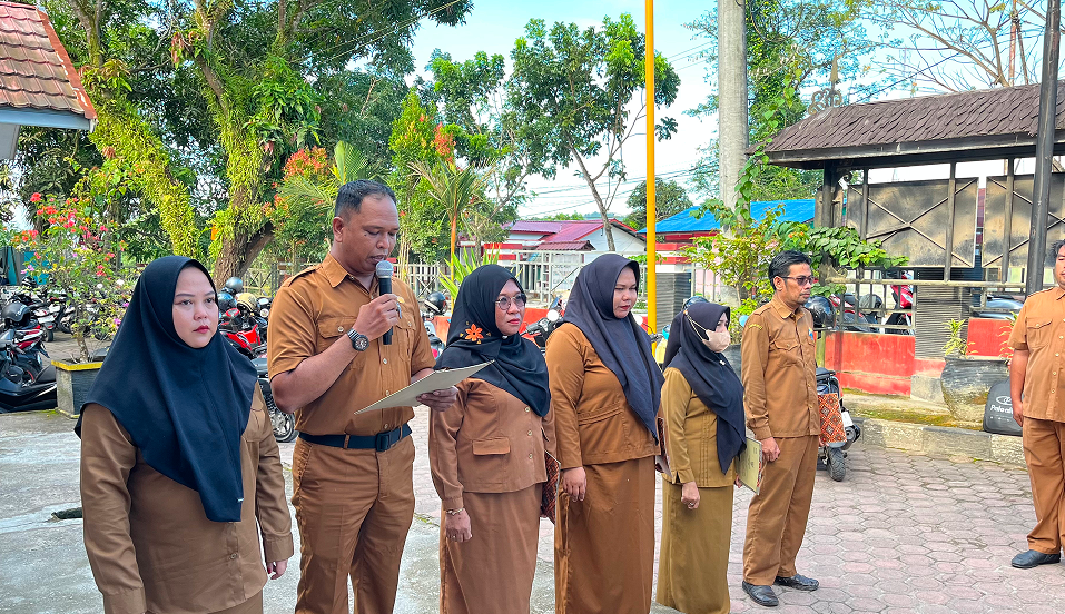 š£KECAMATAN MUARA JAWA MELAKSANAKAN APEL SENIN, DI IKUTI OLEH SELURUH ASN,PPPK, DAN SISWA PKLš£ 3 IMG 6383