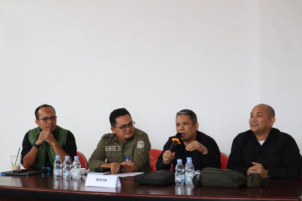 📍RAPAT REKONSILIASI BELANJA PEGAWAI DAN BELANJA WAJIB MENGIKAT LAINNYA TAHUN ANGGARAN 2025 & 2026 DIGELAR DI KECAMATAN SAMBOJA📍 6 WhatsApp Image 2025 06 19 at 19.16.34