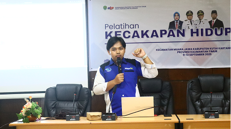 PELATIHAN KECAKAPAN HIDUP PEMUDA DI KECAMATAN MUARA JAWA: BEKAL GENERASI MUDA HADAPI TANTANGAN ZAMAN 3 pelatihan