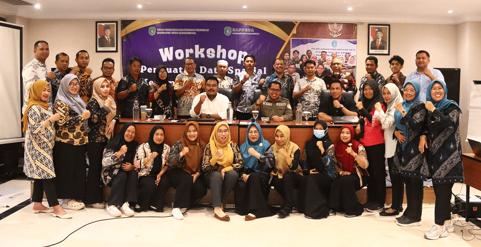 WORKSHOP PENGUATAN DATA SPASIAL KECAMATAN MUARA JAWA : PERKUAT APARATUR DUKUNG PROGRAM SATU DATA INDONESIA