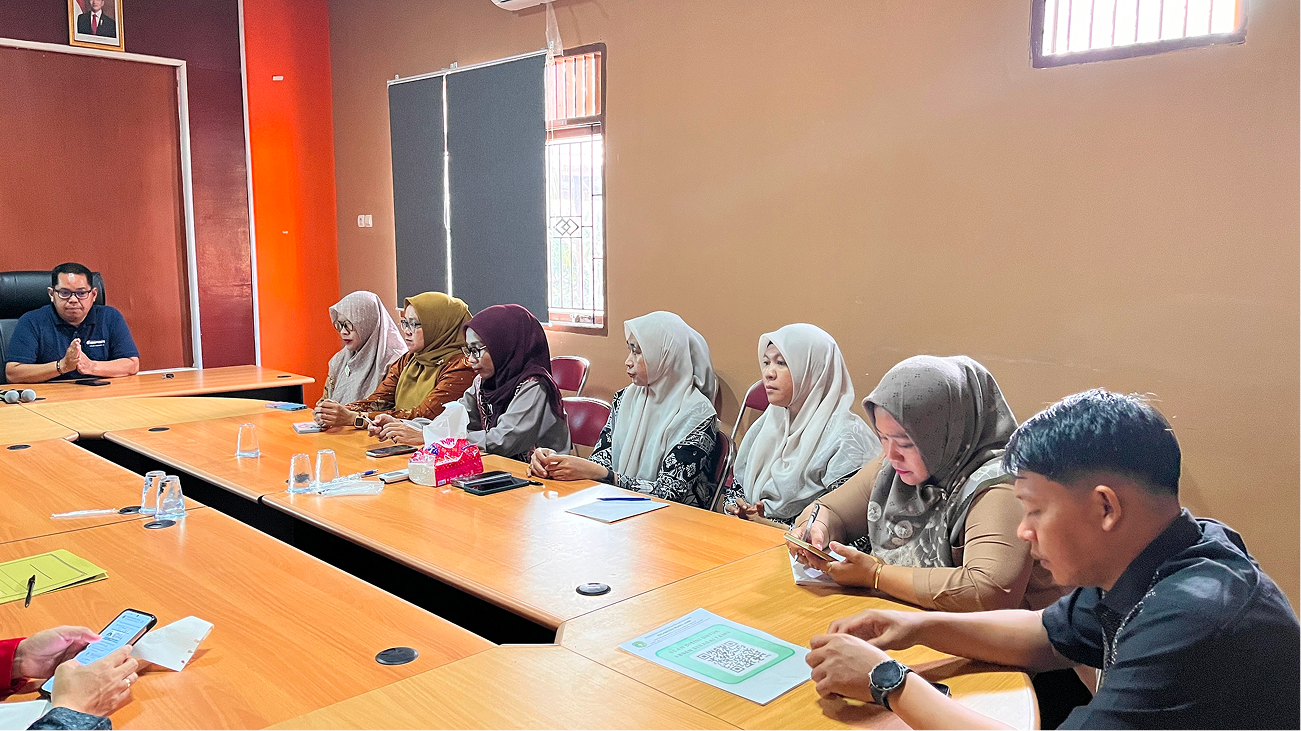 SEKRETARIS CAMAT MUARA JAWA BENTUK TIM KERJA “BERSERI”: LANGKAH NYATA MENUJU PENGELOLAAN SAMPAH TERPADU YANG BERSIH, RAPI, SEHAT, DAN INDAH 4 IMG 2586