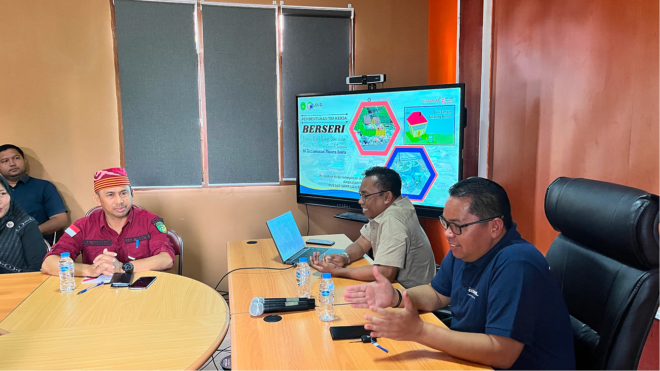 SEKRETARIS CAMAT MUARA JAWA BENTUK TIM KERJA “BERSERI”: LANGKAH NYATA MENUJU PENGELOLAAN SAMPAH TERPADU YANG BERSIH, RAPI, SEHAT, DAN INDAH 3 IMG 2622