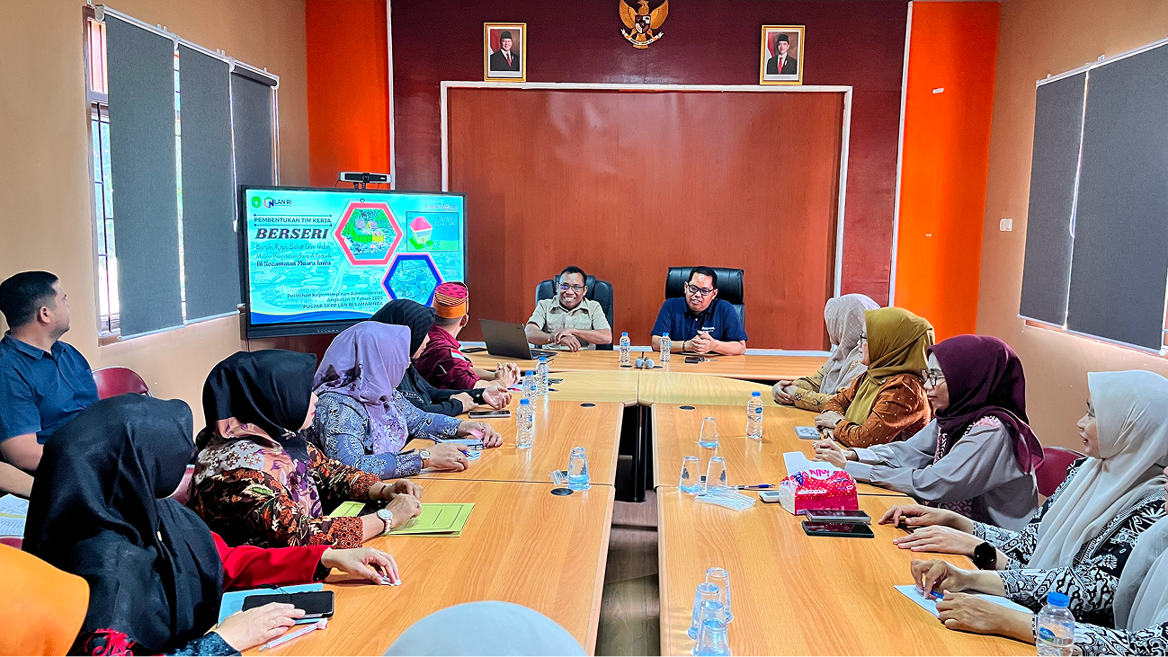 SEKRETARIS CAMAT MUARA JAWA BENTUK TIM KERJA “BERSERI”: LANGKAH NYATA MENUJU PENGELOLAAN SAMPAH TERPADU YANG BERSIH, RAPI, SEHAT, DAN INDAH 8 IMG 2625 1