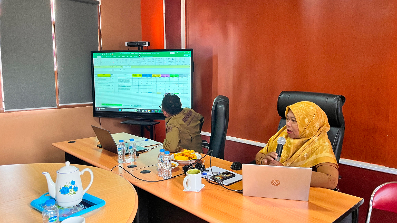 RAPAT TIM KERJA “BERSERI”: SINERGI WUJUDKAN KECAMATAN MUARA JAWA YANG BERSIH, RAPI, SEHAT, DAN INDAH 6 IMG 2899