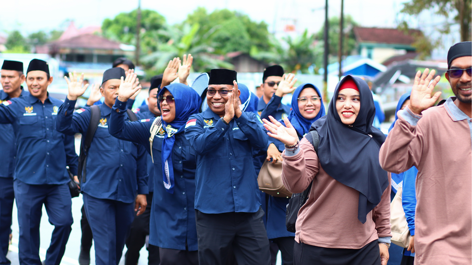 PAWAI TAARUF MTQ KE-XLVI TINGKAT KABUPATEN KUTAI KARTANEGARA: LANGKAH AWAL MEMBANGUN SPIRIT QUR’ANI DALAM MEWUJUDKAN KUKAR IDAMAN TERBAIK 5 IMG 5499