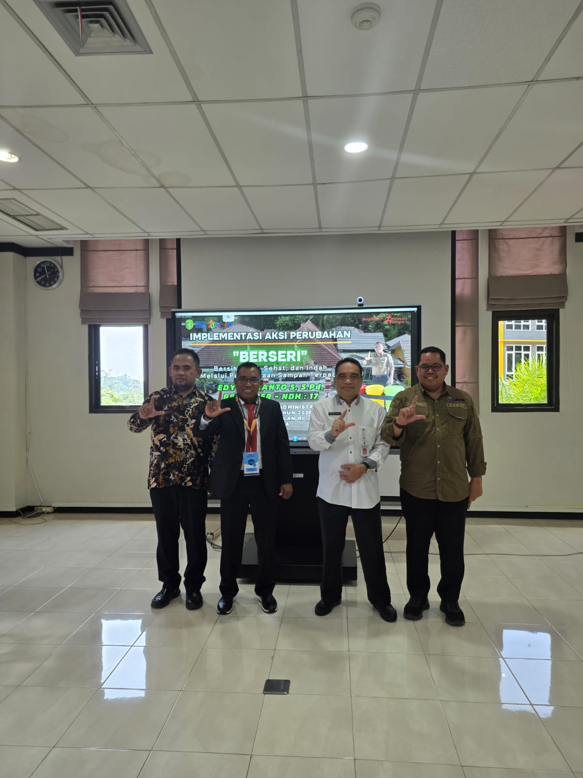 TRANSFORMASI LINGKUNGAN MELALUI BERSERI: EDY KASIANTO S, S.PD. SAMPAIKAN INOVASI PADA SEMINAR DI LAN RI SAMARINDA 4 8e0c2dfa dfa6 4abc 9e2f 80cc01063688