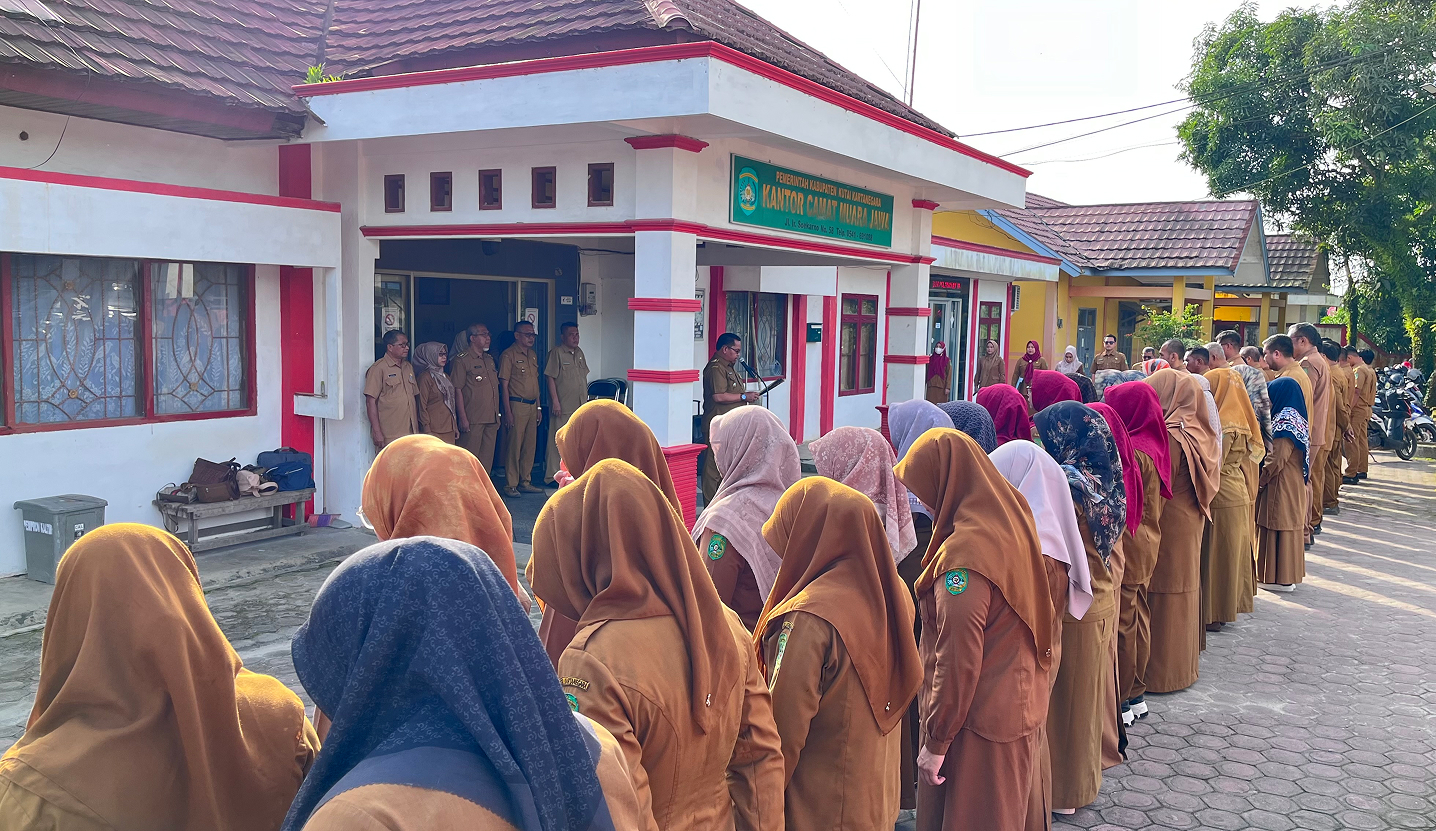APEL PAGI KECAMATAN MUARA JAWA: MOMENTUM EVALUASI AKHIR TAHUN DAN PENGUATAN KOMITMEN PELAYANAN 5 IMG 9483