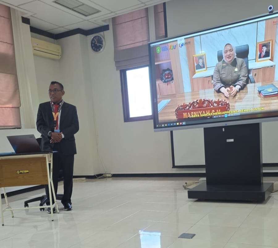 SEMINAR AKSI PERUBAHAN BERSERI DI LAN RI SAMARINDA: SEKCAM MUARA JAWA DORONG PENGELOLAAN SAMPAH TERPADU 2 WhatsApp Image 2025 12 03 at 13.42.13 1