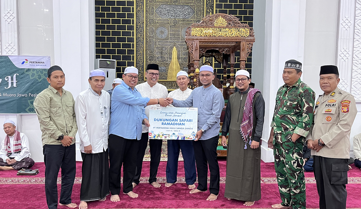 Sebagai bentuk kepedulian dan dukungan terhadap kegiatan keagamaan di masyarakat, kegiatan Safari Ramadhan juga dirangkai dengan penyerahan cinderamata kepada pengurus Masjid Jami Darussalam.

Cinderamata tersebut diserahkan oleh perwakilan dari Pemerintah Kecamatan Muara Jawa, serta didukung oleh pihak perusahaan yang turut berpartisipasi dalam kegiatan Safari Ramadhan, yaitu PHM dan PHSS.

Penyerahan cinderamata ini merupakan bentuk perhatian serta dukungan terhadap kegiatan keagamaan di wilayah Kecamatan Muara Jawa, sekaligus sebagai wujud sinergi antara pemerintah, perusahaan, dan masyarakat.
